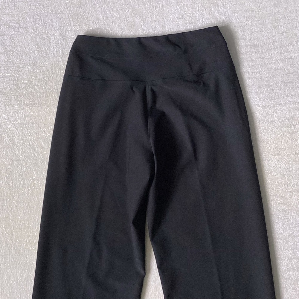 The North Face Everyday High Rise Pant Woman’s Size XS Black FlashDry Zip Pocket - Picture 6 of 16